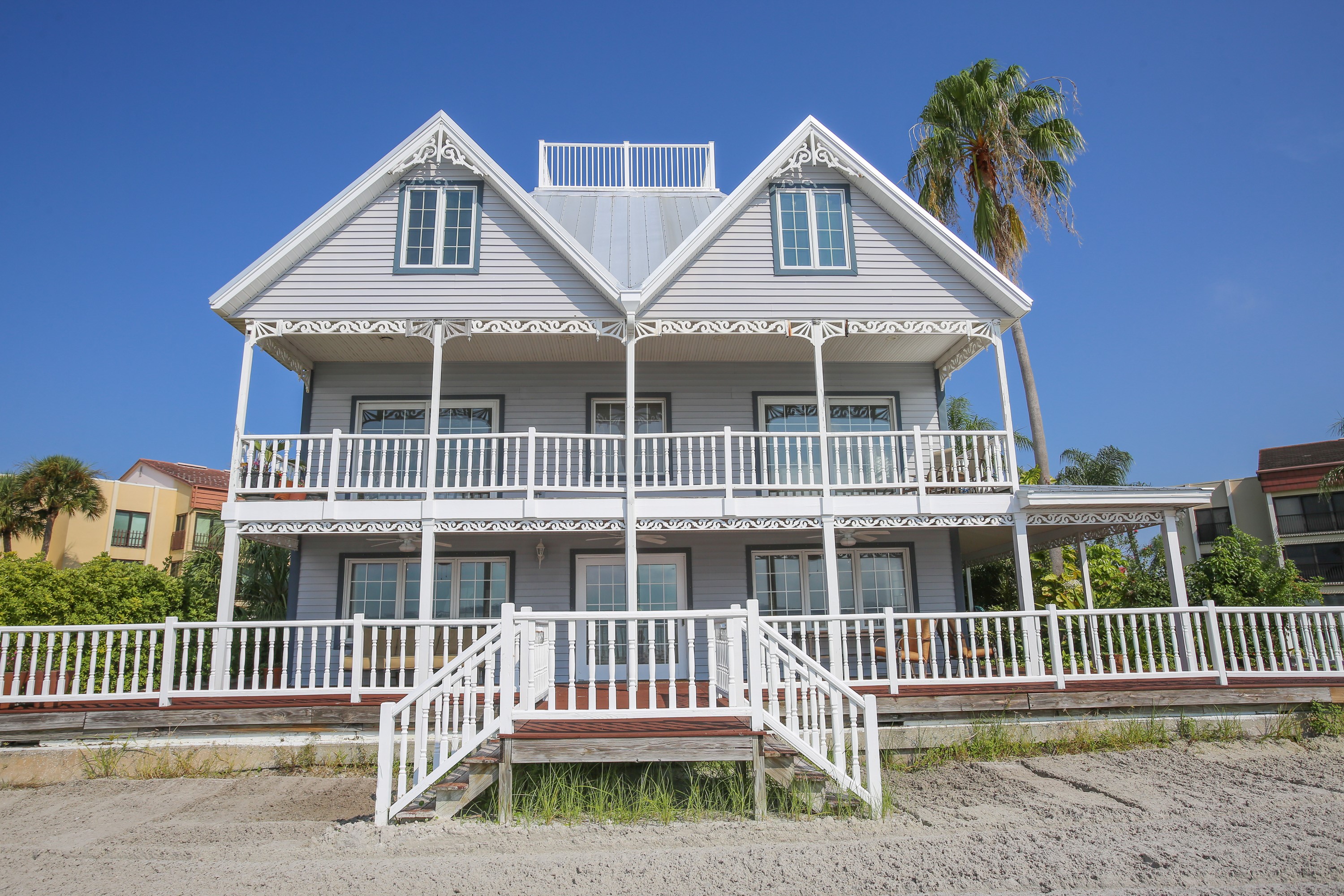 Grey House Clearwater Beach